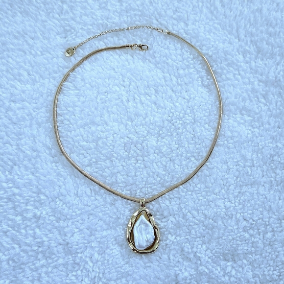 House🏠 of Harlow Baroque Pearl Necklace - NWT - Picture 3 of 16